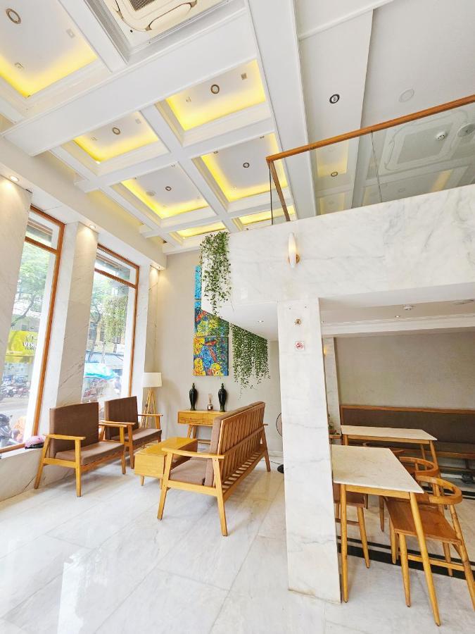 Khách sạn Hoa 2*