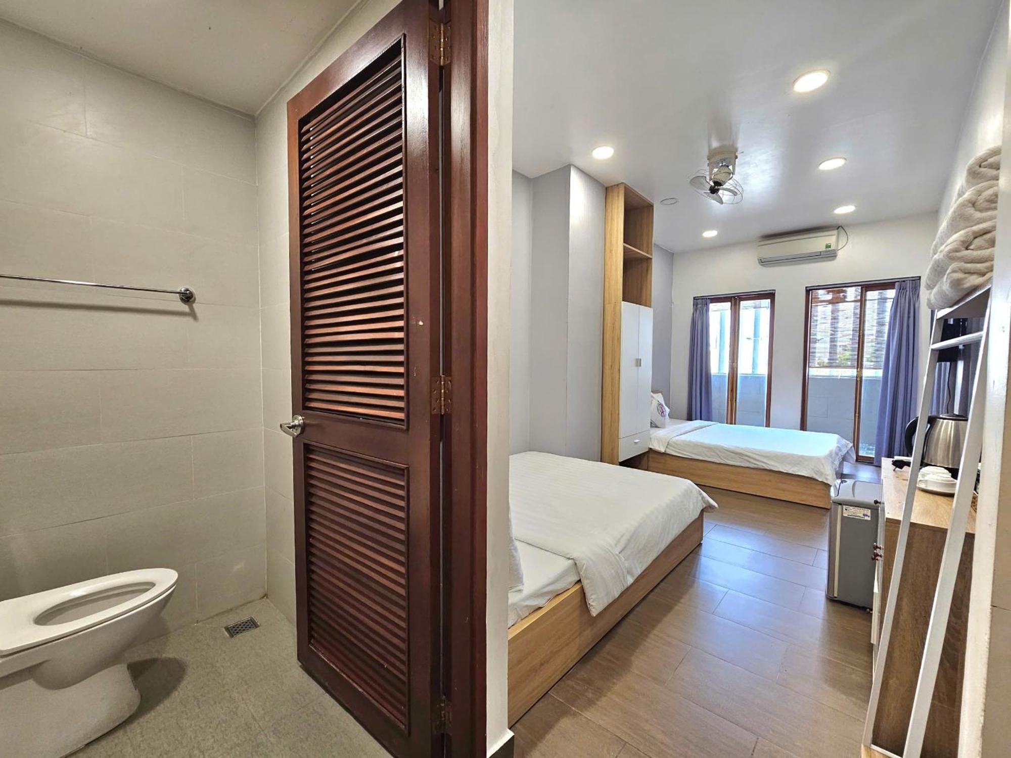 Khách sạn Hoa 2*