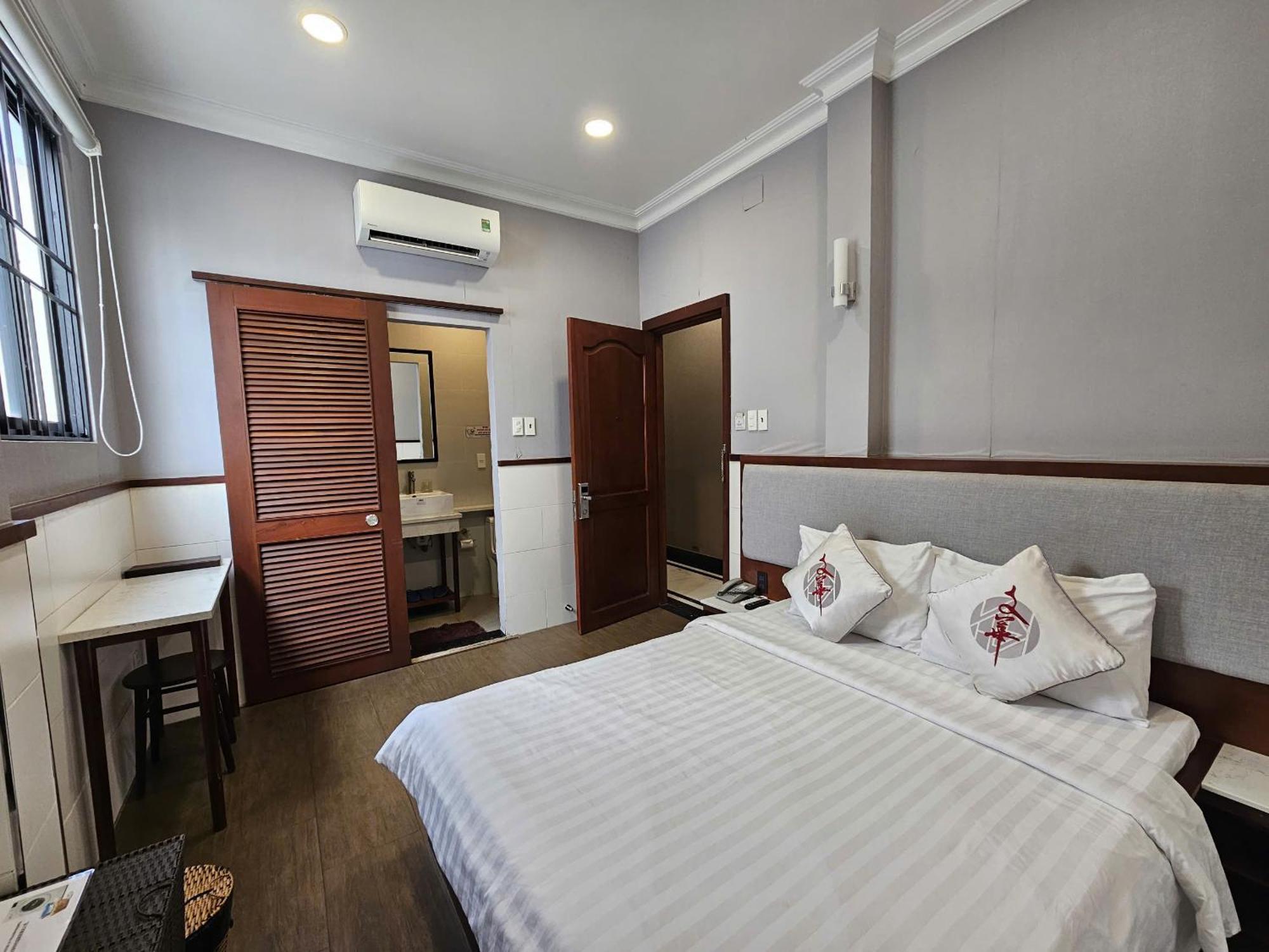 Hoa TP. Hồ Chí Minh